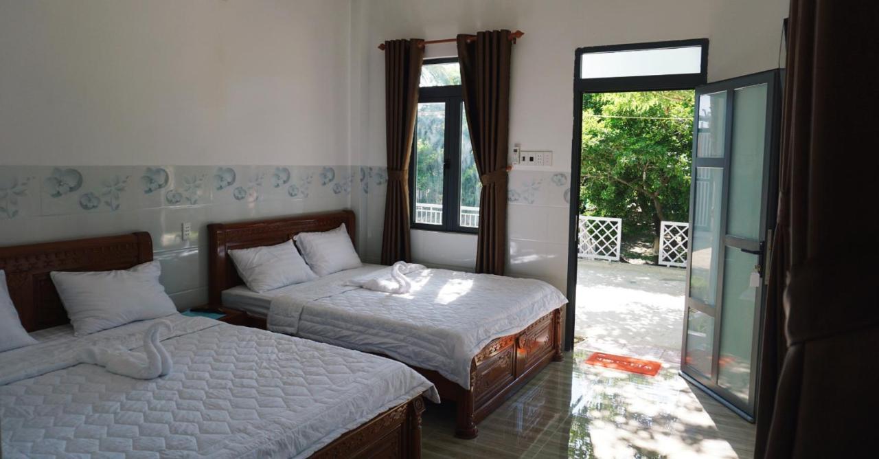 Homestay An - Garden By The